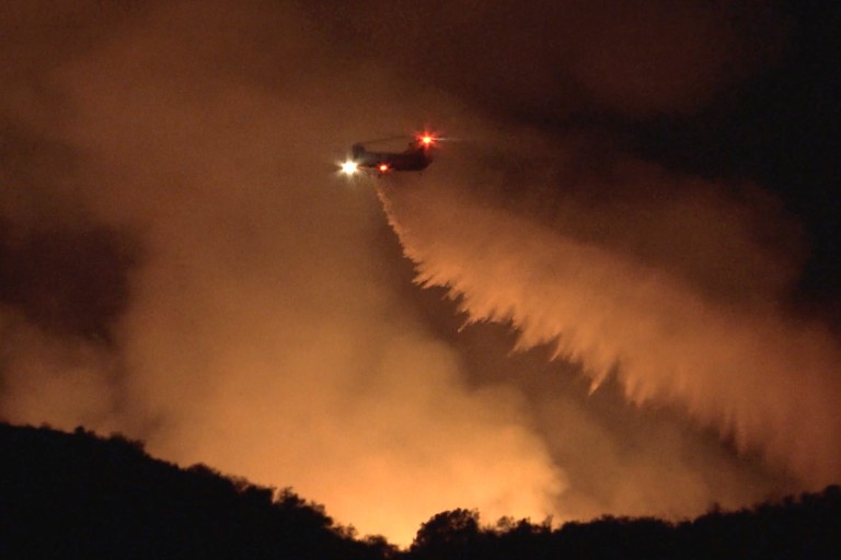 Brush fire breaks out in Malibu ahead of scorching-hot weekend